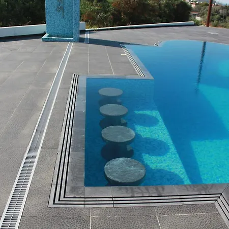 Marymina Πρωταράς