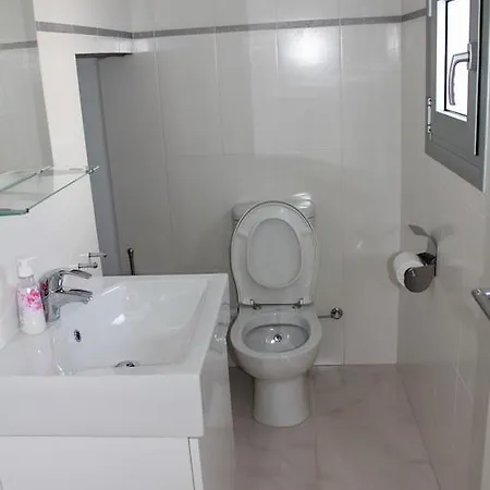 Marymina Πρωταράς