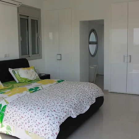 Marymina Semesterbostad Protaras